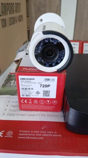 Alternative view of Kit de 4 Camaras de Seguridad con Dvr 4ch Hikvision / Seminuevo