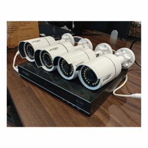 Kit 4 camaras de seguridad bullet WAGGS con DVR e instalacion KCDS01 / Seminuevo