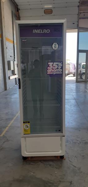 Exhibidora vertical INELRO MT-17 / USADO