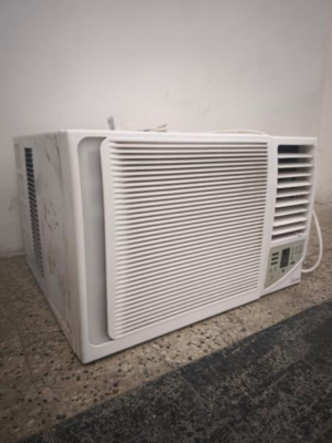 Alternative view of Aire de Ventana Midea Mvf12cfn81f Color Blanco #USADO