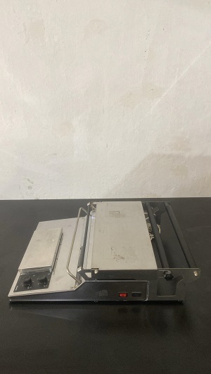 Alternative view of Termoselladora Para Film De Pvc LIPARI Modelo Profesional TS3500 #USADO