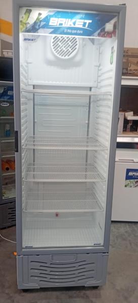 Exhibidora vertical BRIKET Master 5000 501L / Seminuevo