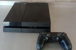 Sony PlayStation 4 / Usado 1