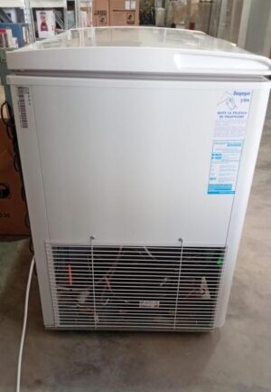 Alternative view of Freezer Horizontal BRIKET FR2500 224L / Usado