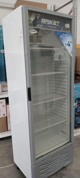 Exhibidora vertical BRIKET master 5000 BC (-4°C) 501L / Usado