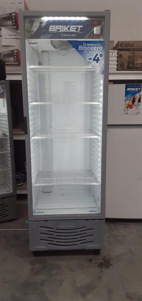 Exhibidora vertical BRIKET master 5000 BC (-4°C) 501L / Usado