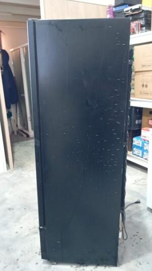 Alternative view of Exhibidora Vertical BRIKET Master 3030 293 litros / Usado