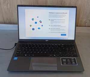 Notebook GFAST N-153 N4020 8gb Ram 240gb Windows 11 / Seminuevo