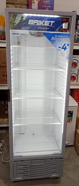 Exhibidora vertical BRIKET master 5000 BC (-4°C) 501L / Usado