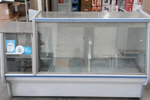 Vitrina upsala CALABRO con bajada de 1,90m / Usado