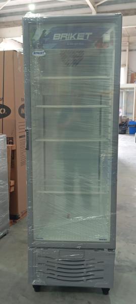 Exhibidora vertical BRIKET Master 4300 417L / Usado