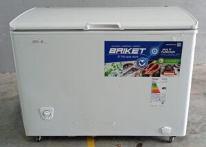 Freezer Horizontal BRIKET FR3300 295L / Usado