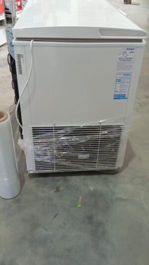 Alternative view of Freezer Horizontal BRIKET FR2500 224L / Usado