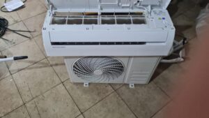 Aire Acondicionado Enova Split 3275w/2816Fg Frio/Calor / Usado