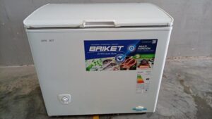 Freezer horizontal BRIKET FR2500 224 L  / Usado seleccionado