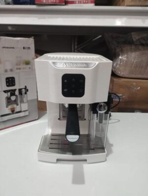 Cafetera express ULTRACOMB CE6111 20 bar 1450 W 1.4 L táctil blanco / Usado seleccionado