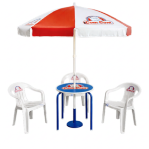 Juego de mesa COM-COM mesa + 3 sillas plástico con sombrilla